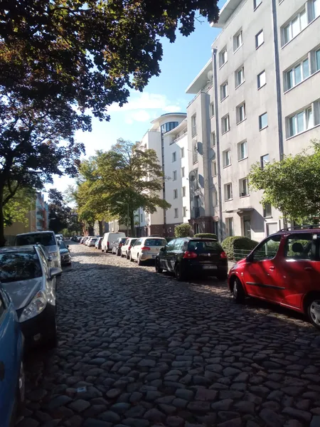 Charmante helle 2-Zimmer-Wohnung mit Balkon in Berlin-Reinickendorf — photo 1